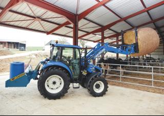 4WD ट्रैक्टर New Holland T4.75