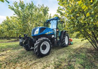 4WD ट्रैक्टर New Holland T4.90 V