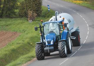 4WD ट्रैक्टर New Holland T5.115