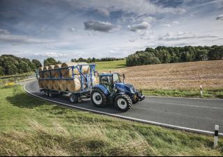 4WD ट्रैक्टर New Holland T5.120