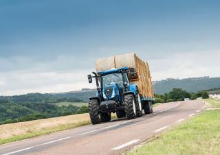 4WD ट्रैक्टर New Holland T6.180