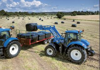 4WD ट्रैक्टर New Holland T7.210