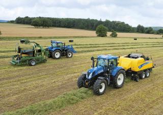 4WD ट्रैक्टर New Holland T7.210