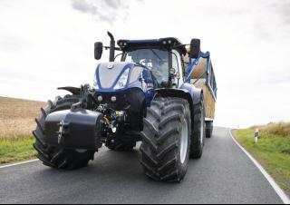 4WD ट्रैक्टर New Holland T7.225