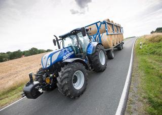 4WD ट्रैक्टर New Holland T7.230 SW II