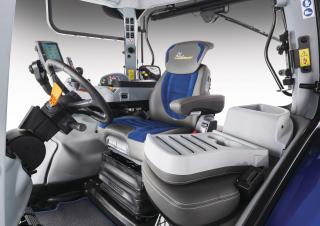 4WD ट्रैक्टर New Holland T7.315