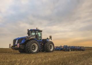 4WD ट्रैक्टर New Holland T9.435
