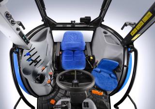 4WD ट्रैक्टर New Holland TD5.95