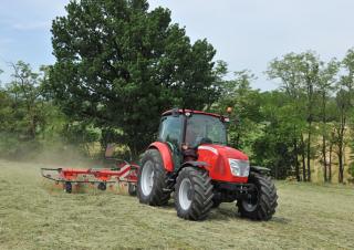 4WD ट्रैक्टर McCormick X5.30