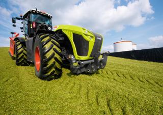 4WD ट्रैक्टर Claas Xerion 4000 Saddle Trac
