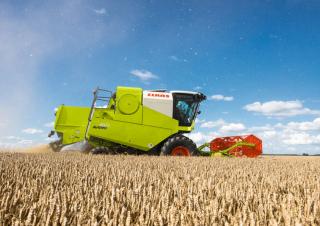 कंबाइन हार्वेस्टर Claas Avero 160