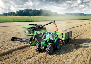 कंबाइन हार्वेस्टर DEUTZ-FAHR C 6205