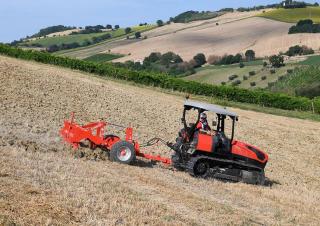 कंबाइन हार्वेस्टर DEUTZ-FAHR C 7205 Farmline