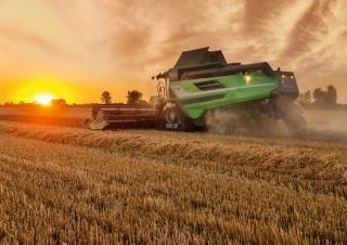 कंबाइन हार्वेस्टर DEUTZ-FAHR C 9305 TSB