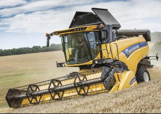 कंबाइन हार्वेस्टर New Holland CX5.90 Laterale