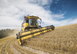 कंबाइन हार्वेस्टर New Holland CX5.90 Laterale