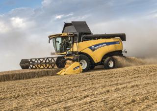 कंबाइन हार्वेस्टर New Holland CX6.80