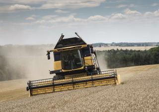 कंबाइन हार्वेस्टर New Holland CX6.80