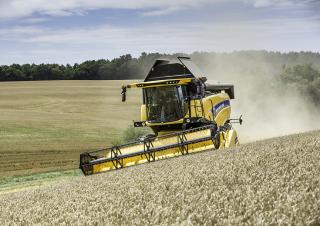 कंबाइन हार्वेस्टर New Holland CX6.90 Laterale 