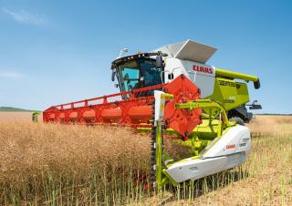 कंबाइन हार्वेस्टर Claas Lexion 660