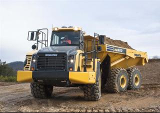 आर्टिकुलेटेड डंप ट्रक Komatsu HM400-5E0