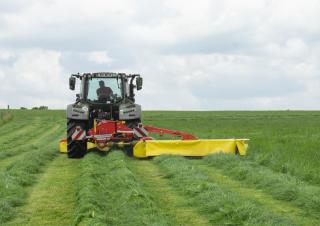 बिना कंडीशनर के रियर ड्रम Pöttinger EuroCat 312