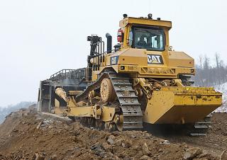 बुलडोजर Caterpillar D11T CD
