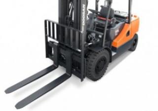 डीजल फोर्कलिफ्ट Doosan D35S-7