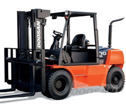 डीजल फोर्कलिफ्ट Doosan D70S-5 (3G)