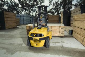 डीजल फोर्कलिफ्ट Yale GDP 70VX Base