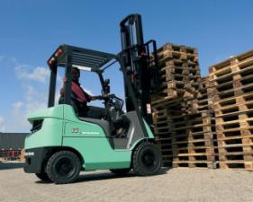 एलपीजी फोर्कलिफ्ट Mitsubishi FG20CN