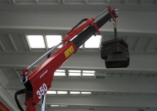 हाइड्रोलिक लोडिंग क्रेन Ferrari® 350 A4 