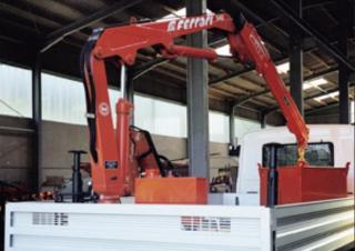हाइड्रोलिक लोडिंग क्रेन Ferrari® 540 A1 