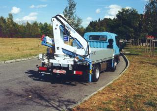 हाइड्रोलिक लोडिंग क्रेन Cormach 6800 E3