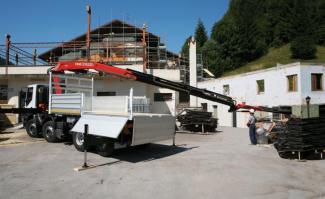 हाइड्रोलिक लोडिंग क्रेन Fassi F 335 RA 2.22 e-dynamic