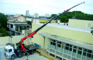 हाइड्रोलिक लोडिंग क्रेन Fassi F 800 RA 2.22 he-dynamic