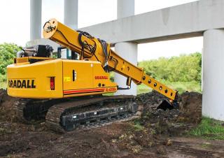 टेलीस्कोपिक एक्सकेवेटर Gradall XL 4200 V