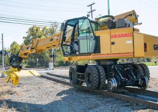 टेलीस्कोपिक एक्सकेवेटर Gradall XL 5130 V