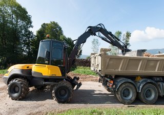 व्हील एक्सकेवेटर Mecalac 12 MTX