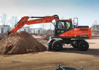 व्हील एक्सकेवेटर Doosan DX190W-5