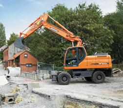 व्हील एक्सकेवेटर Doosan DX210W