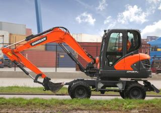 व्हील एक्सकेवेटर Doosan DX57W
