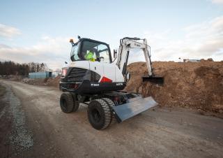 व्हील एक्सकेवेटर Bobcat E57W