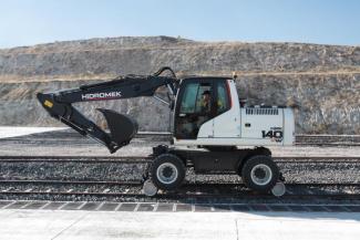 व्हील एक्सकेवेटर Hidromek HMK 140 W