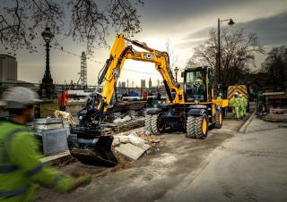 व्हील एक्सकेवेटर JCB Hydradig 110W