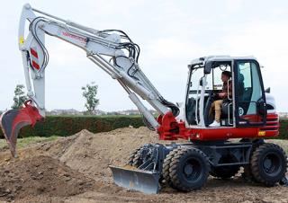 व्हील एक्सकेवेटर Takeuchi TB 295W