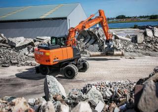 व्हील एक्सकेवेटर Hitachi ZX170W-6
