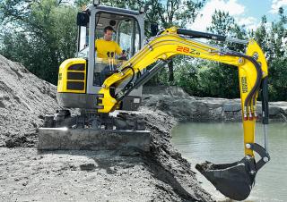 मिनी एक्सकेवेटर Wacker Neuson 28 Z 3