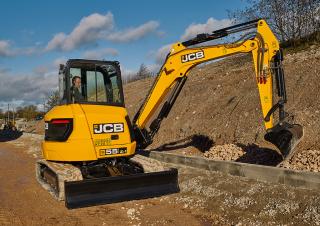 मिनी एक्सकेवेटर JCB 57C-I
