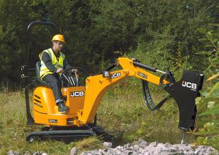 मिनी एक्सकेवेटर JCB 8010 CTS